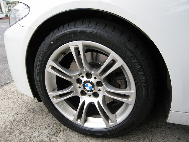 BMW 528i（F10）+ ダンロップ SP スポーツMAXX GT ランフラット 18インチ タイヤ交換 | タイヤラボDiary2