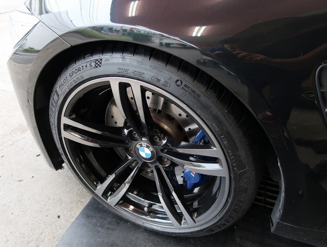 BMW M3 + ミシュラン パイロット スポーツ 4S（MICHELIN Pilot Sport 4S PS4S） 19インチ タイヤ交換 |  タイヤラボDiary2