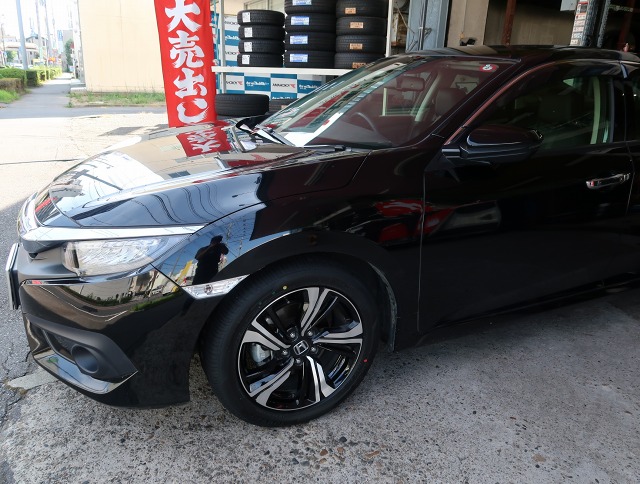 ホンダ シビックセダン + ダンロップ ビューロVE304 17インチ タイヤ